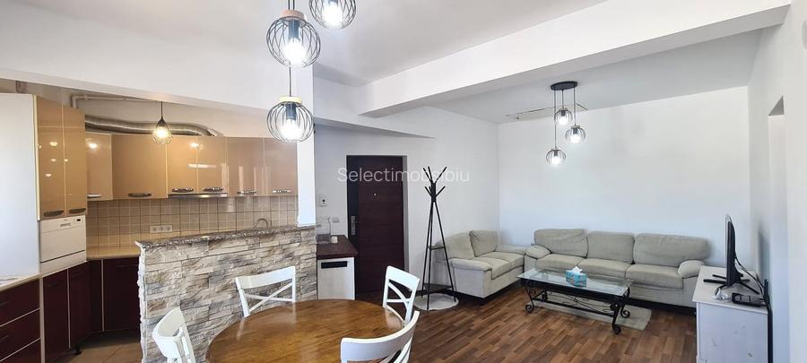 Apartament 3 camere \ inchiriere \ Sibiu Apartament 3 camere \ inchiriere \ Sibiu