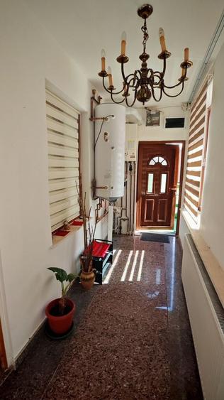 Vila 10 camere,pretabil compartimentare in 2 unitati separate,ASTRA. - 15