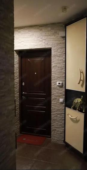 Garsoniera zona 1Mai - 2