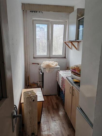 Pers fizica ofer spre inchiriere garsoniera confort 1 ,et 3 zona Dacia - 4