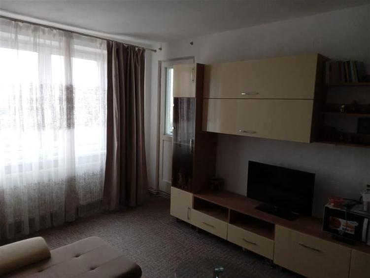 Apartament 3 camere, zona Grivitei - 4