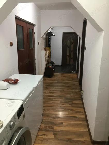 Apartament 3 camere decomandat . - 2