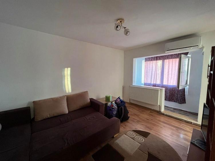 Inchiriez garsoniera - 5