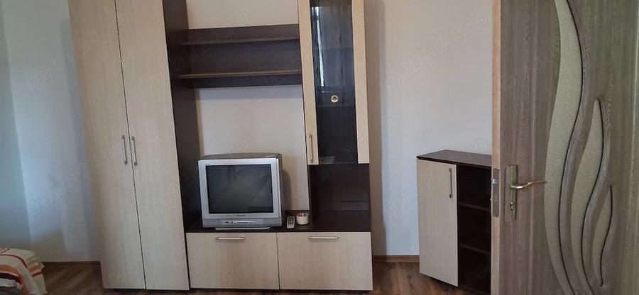 Inchiriez apartament 2 camere zona autogara - 1