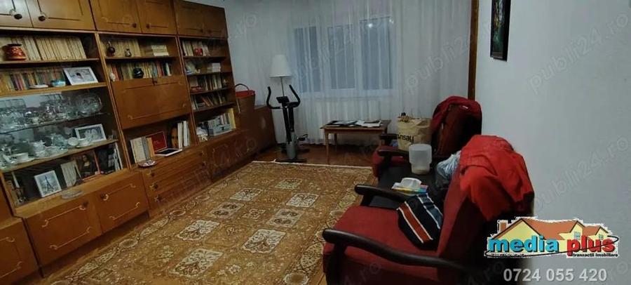 De vanzare apartament 2 camere decomandat Mazepa - 4