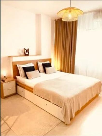 Universitate Metrou,et.4/9,DECOMANDATA,Amenajata,mobiliata,Libera - 1