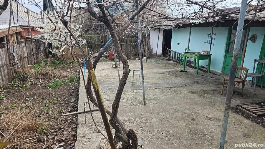 Casa batraneasca cu teren - 1