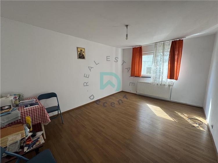 Garsoniera de vanzare Bartolomeu,  Brasov - 2