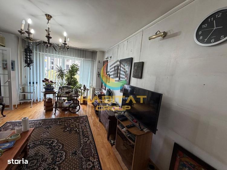 Apartament cu 4 camere decomandat în Calea Plevnei