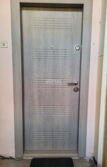 Proprietar vind 2 camere, Sibiu