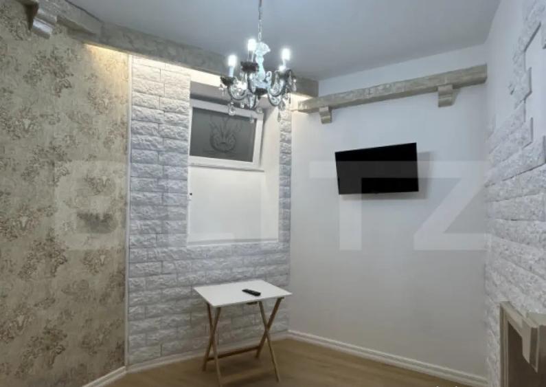 Apartament de vanzare 4 camere Universitate | LUX | Reno - 1