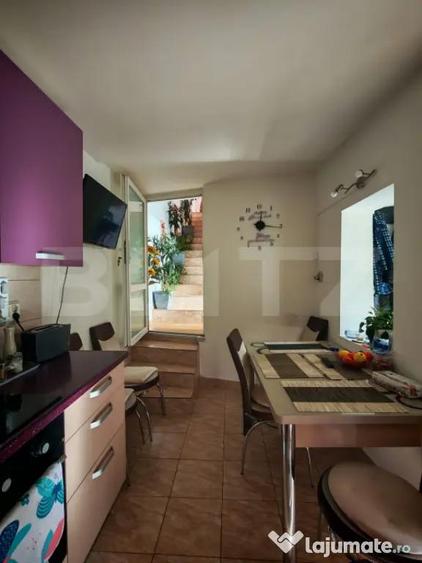 Casa cu 3 camere, 100 mp, zona centrala - 13