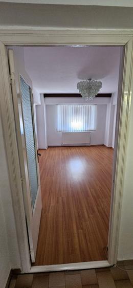 Apartament 3 camere, decomandat, 67 mp - 6
