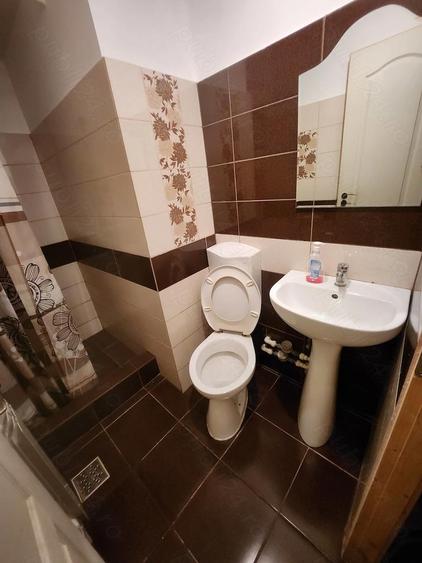 Inchiriez garsoniera central - 2