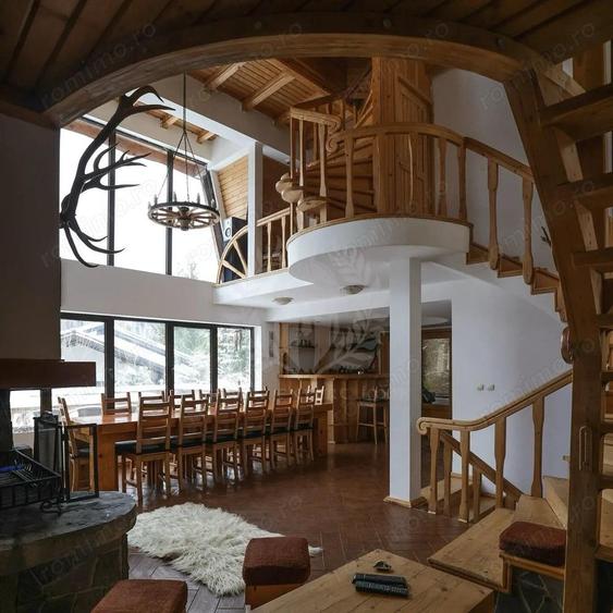 CASA DE VACANTA//PENSIUNE// AZUGA - 10