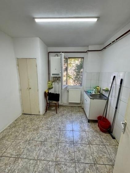 PODU ROS - SCOALA TITU MAIORESCU - 3 CAMERE DE 69MP - ETAJ 2 DIN 4 - FARA RISC! - 5