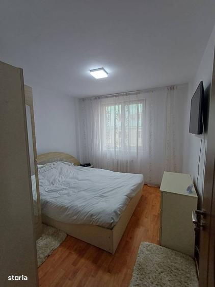 De vanzare apartament cu 3 camere si balcon, etajul 1, 73.500 euro - 4