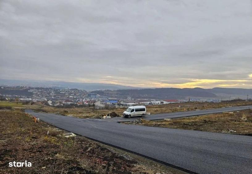 Teren intravilian cu suprafta de 430 mp , cu PUZ autorizat - 1