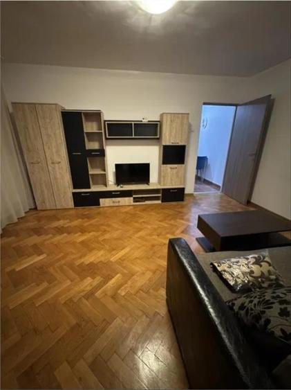 Apartament 3 camere , 7 Noiembrie , UMF - 2
