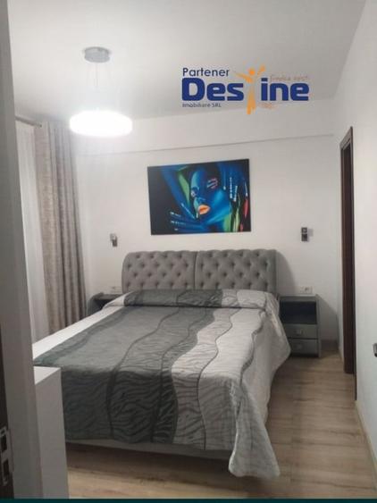 Apartament 3 camere DECOMANDAT 100 MP zona Pacurari - Șos. Rediu - 3