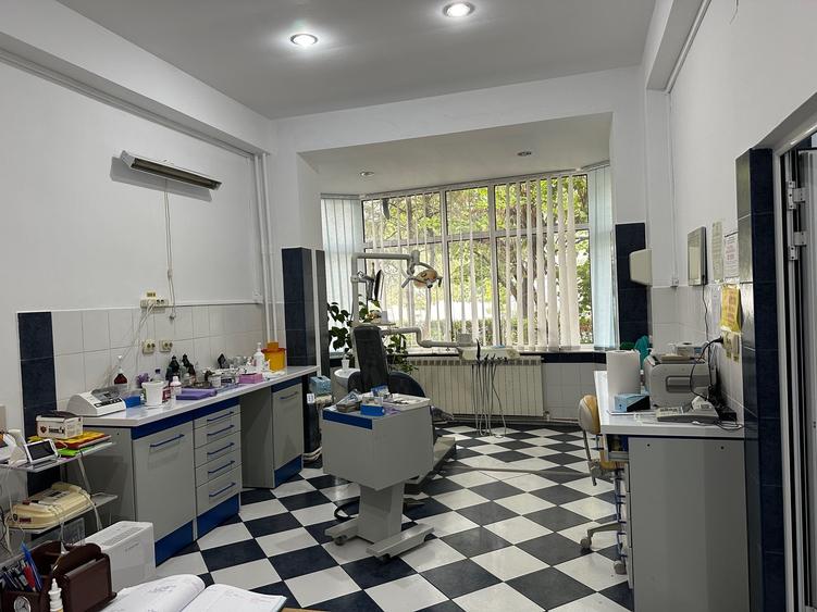 Spatiu Comercial zona PIATA - ANAF - 1