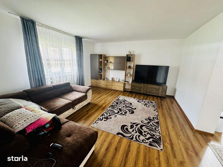 Casa individuala P+M din 2012 de vanzare in Jibou zona linistita - 1