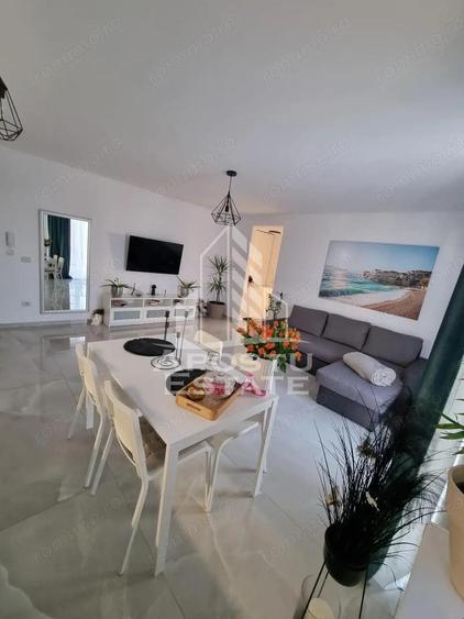 Apartament cu 2 camere semidecomandat, mobilat în Braytim