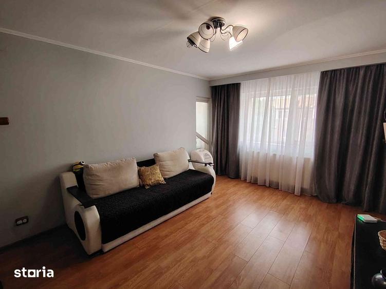 Ap 3 camere spa?ios-zona Liceul Pedagogic - 18