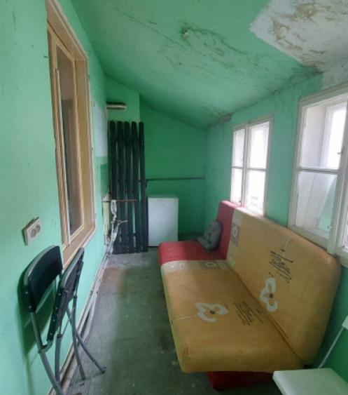 Apartament la casa si curte zona Centrala - 2