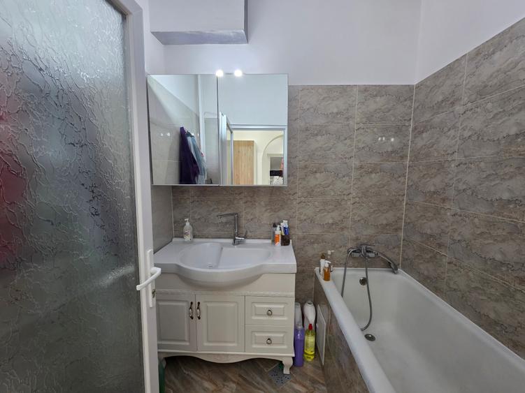 Apartament 2 camere bloc rusesc - 6