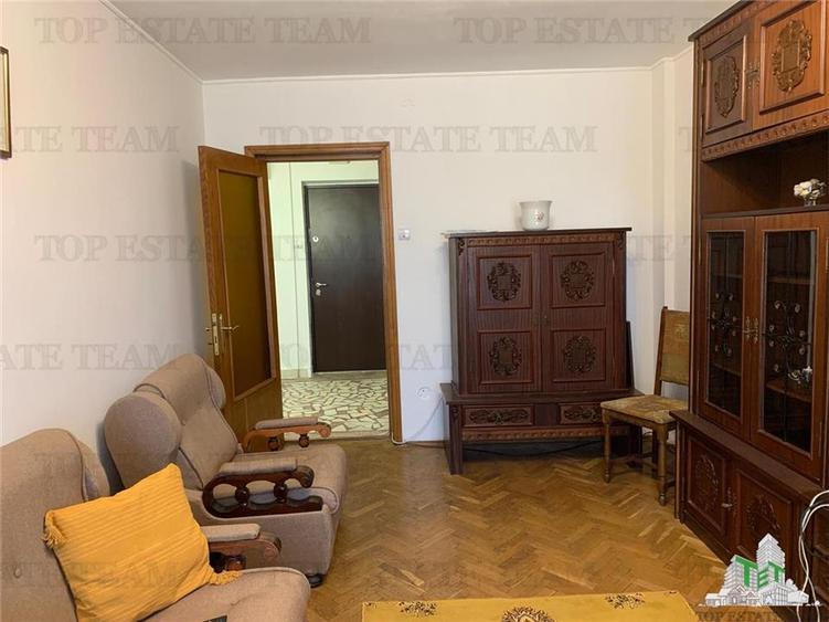 Apartament  3 Camere - Spitalul Judetean - Decomandat - Radet - Termen lung - 4
