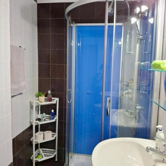Proprietar vand apartament cu 4 camere - 16