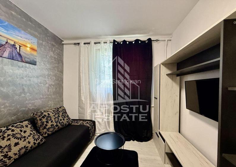 Garsoniera renovata si mobilata, totul nou, zona Take Ion... Garsoniera renovata si mobilata, totul nou, zona Take Ion...