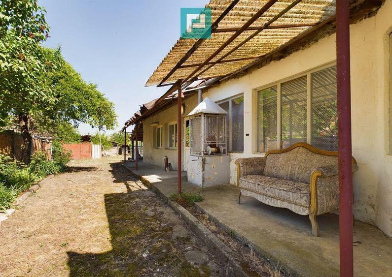 Casa cu 4 camere in Cruceni - 3