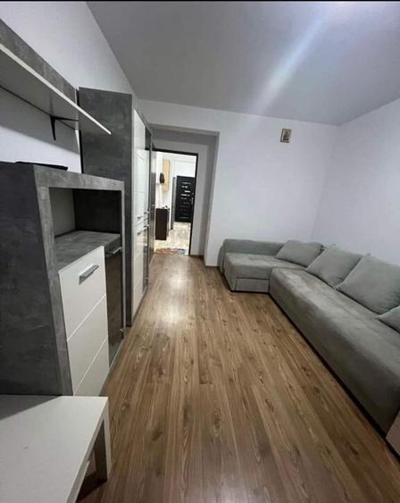 Garsoniera bine compartimentata cu balcon inchis, centrala termica - 8