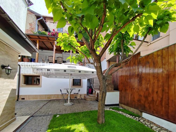 Inchiriere Vila | 5 Camere | Unirii - Parcul Carol | Renovata Premium