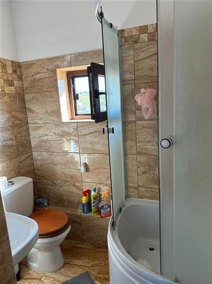 Vanzare duplex in vila, 3 camere, mobilat si utilat  Plumbuita, cu CT - 8