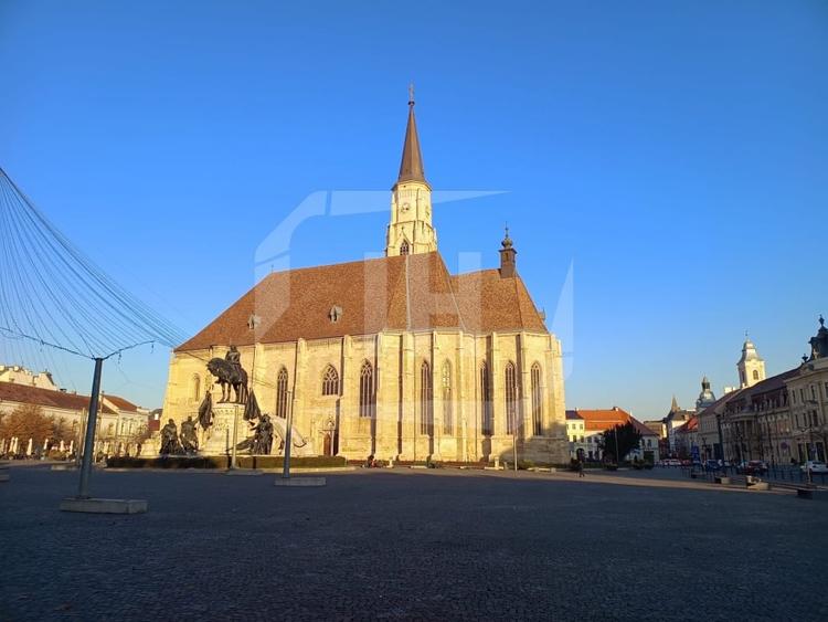 Apartament 4 camere, ultracentral - 1