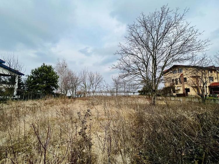 Teren Construcții intravilan de 2066 mp, în Dămăroaia