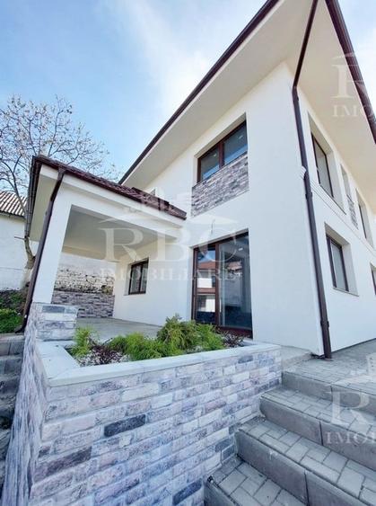 Case noi cu teren in Chinteni - 5