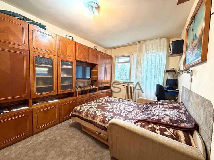 Apartament cu 3 camere pe Aleea Padin ! - 2