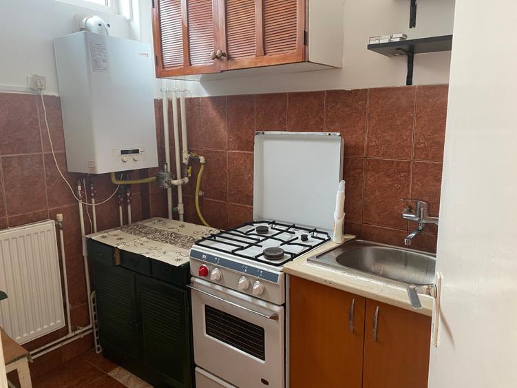 Garsoniera Manastur, str Parang, langa padure, cu centrala termica proprie - 1