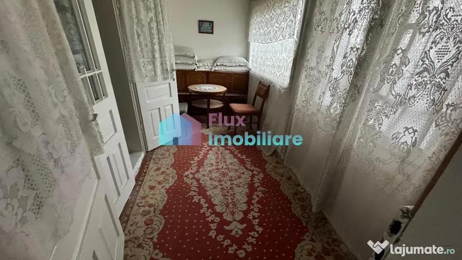 Casa in Dumbraveni - 10