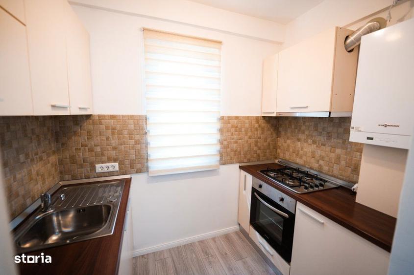 Apartament de inchiriat 3 camere central - Parcare Privata - 1