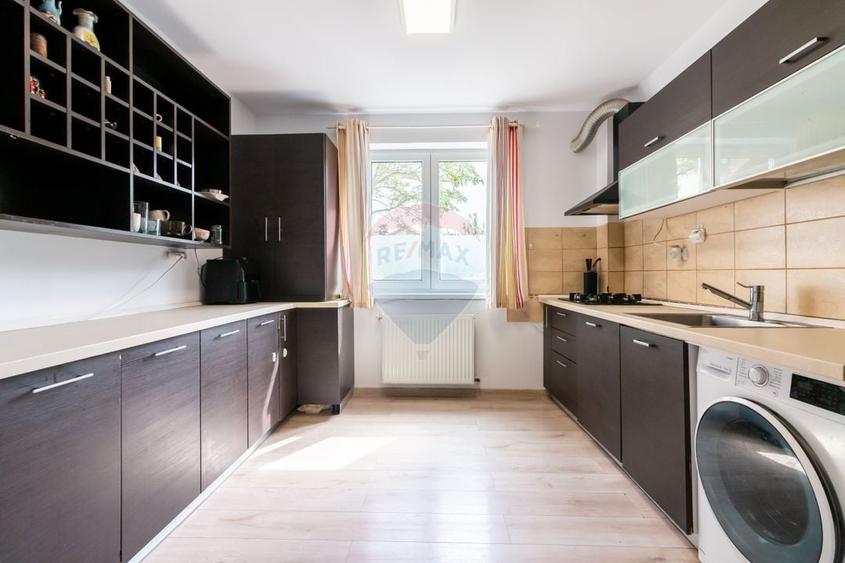 Vanzare Vila Familiala Azur Pipera, 4 cam 120mpu, curte mare, 2XP - 20