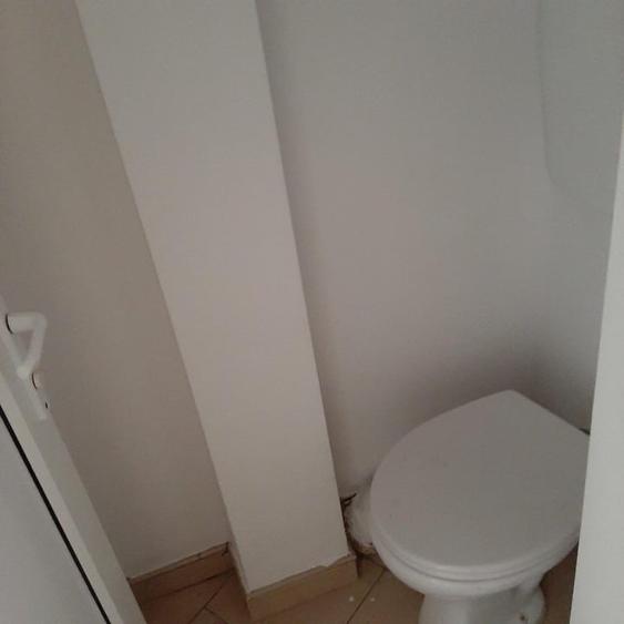 Apartament 4 camere de vanzare, Piata Romana - 12