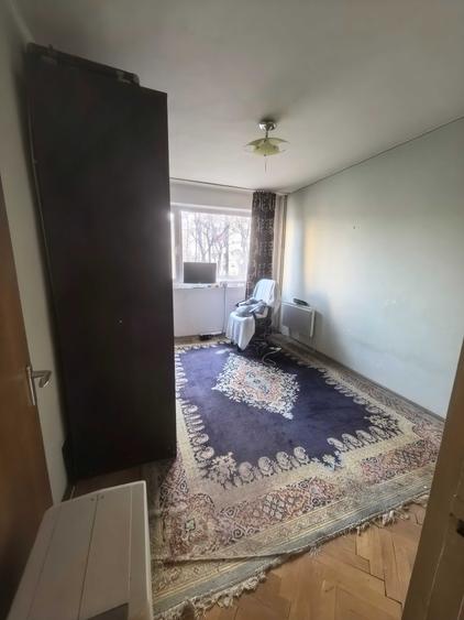 Vand apartament de 2 camere situat in zona Bdul Obregia, - 2