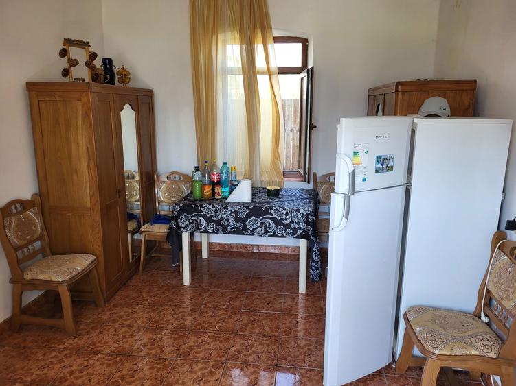 Casa de vanzare in comuna Strejesti de Sus - 7