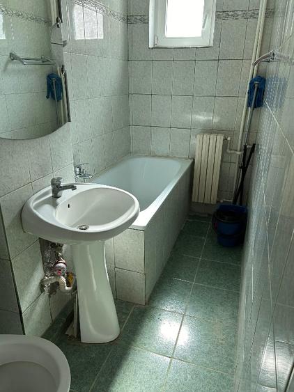 Apartament 3 camere de inchiriat - 12