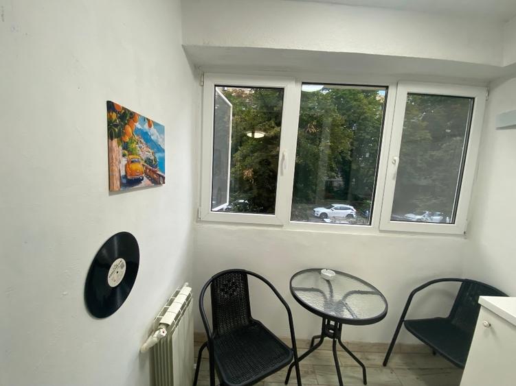 Proprietar vand Garsoniera renovata mobilata si utilata - 10